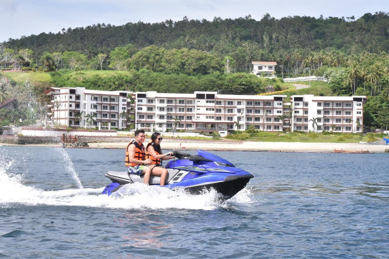 Holiday Oceanview Residences And Resort Samal Bagian luar foto